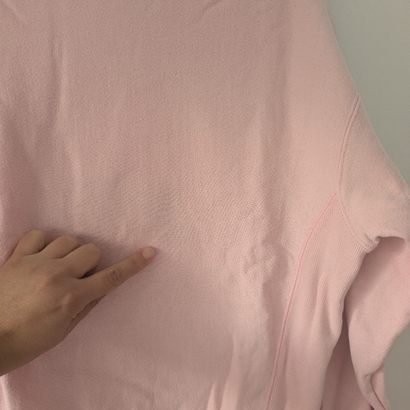 Champion Women's Thick Pink Sweatshirt In Size M - Picture 9 of 10